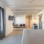Paros Cape Hotel apartamentowy Nausa