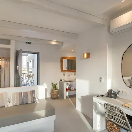 Paros Cape Apartmanhotel Náusza