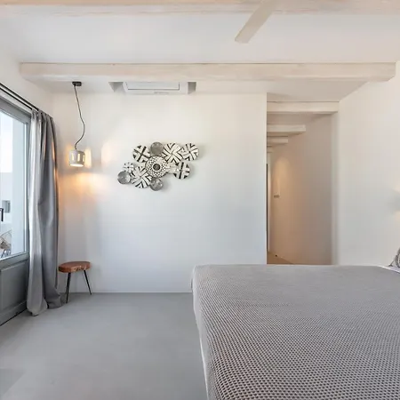 Paros Cape Ξενοδοχείο με διαμερίσματα Νάουσα