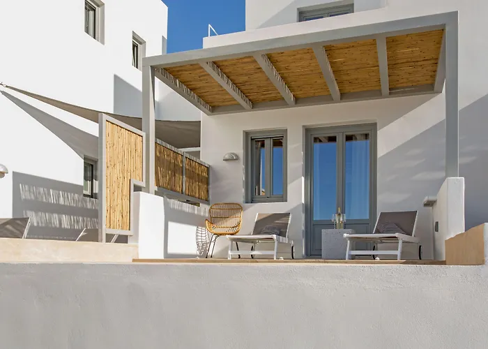 Paros Cape נאוסה