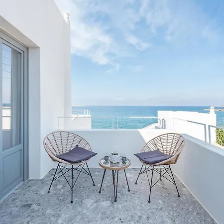 מלון דירות Paros Cape נאוסה