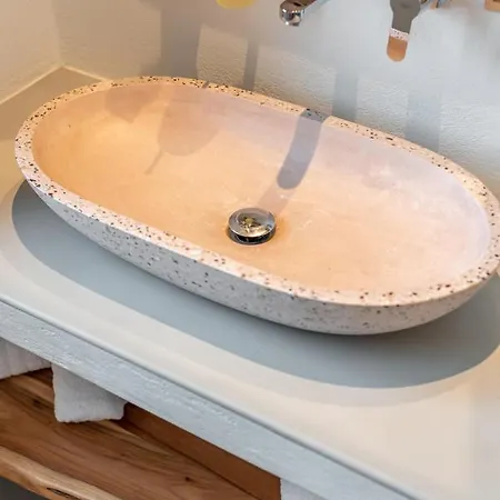 מלון דירות Paros Cape 4*