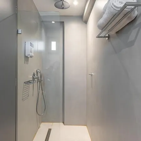 Paros Cape נאוסה