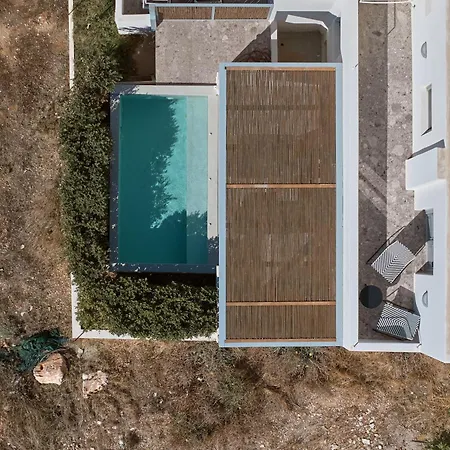 Paros Cape 4*