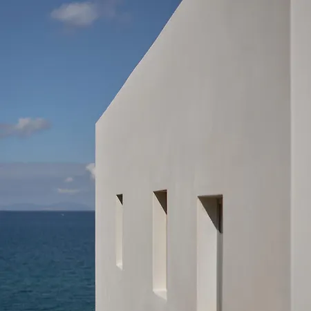 Paros Cape Апарт-отель