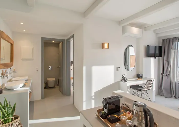 Paros Cape 4* Naousa