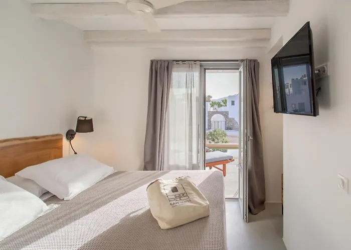 Paros Cape 公寓式酒店 纳乌萨