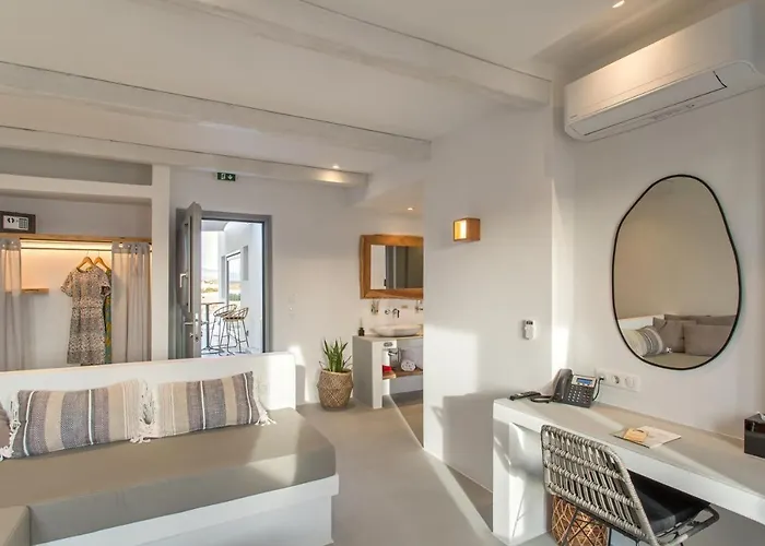 Paros Cape Aparthotel Naousa