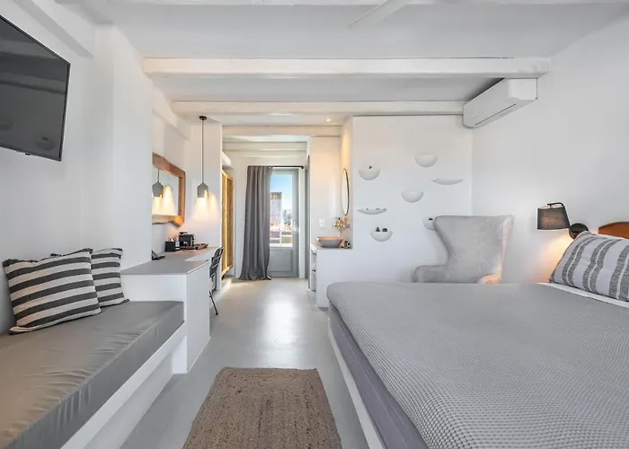 Paros Cape Aparthotel Naousa