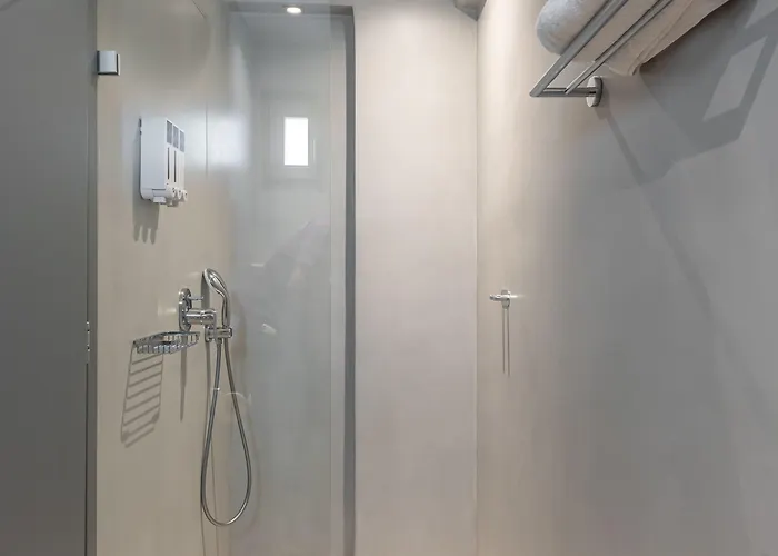 Paros Cape Aparthotel 4*