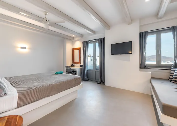 Paros Cape Aparthotel 4*